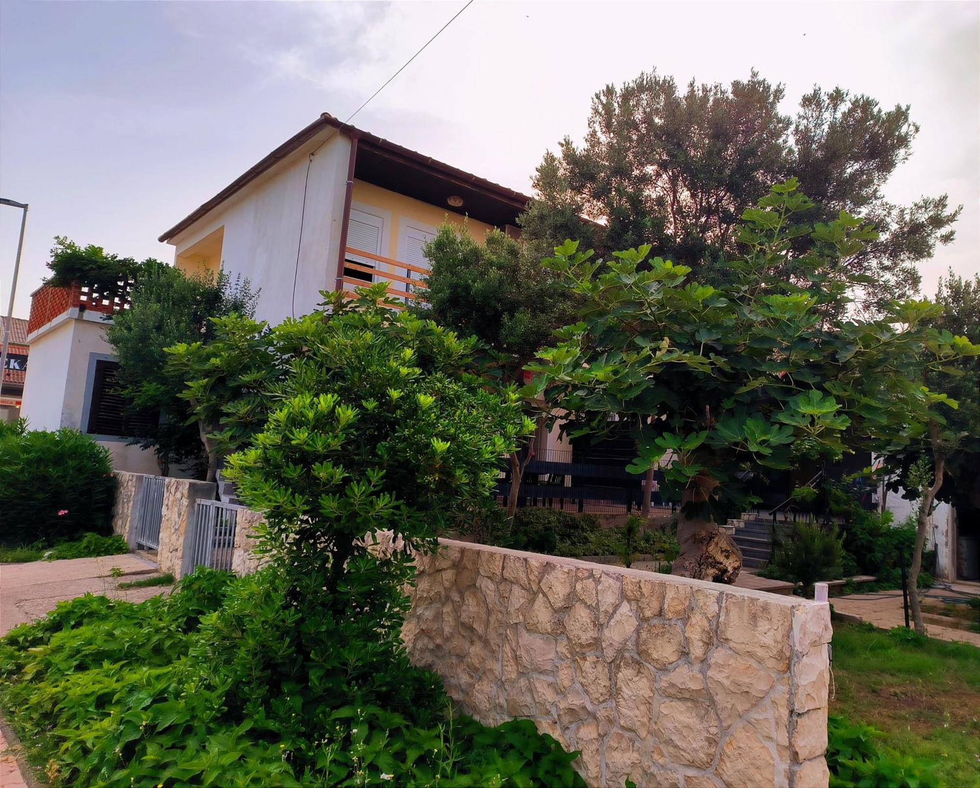 Apartments Orlic Povljana Exterior photo